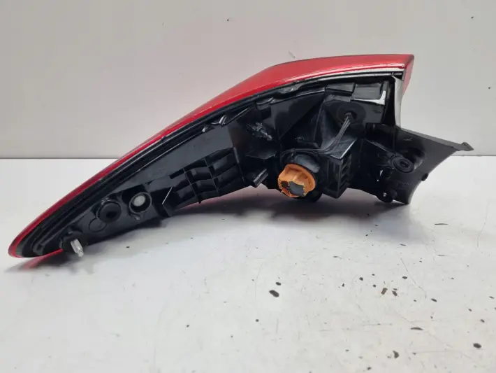 Renault Kadjar LIFT TYLNIA TYLNA LAMPA PRAWA prawy tył 265508701R