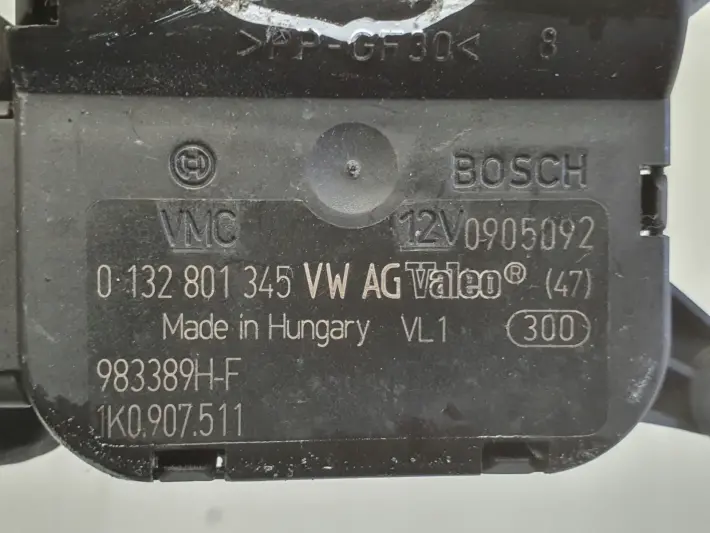 Audi Seat Skoda Vw SILNICZEK KLAP NAGRZEWNICY 1K1907511 0132801345