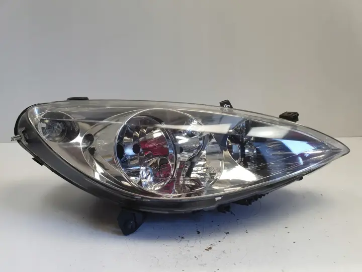 Peugeot 307 01-05 PRZEDNIA LAMPA PRAWA prawy przód anglik 9634369280