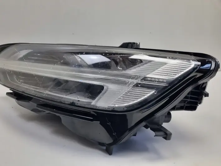 Volvo V60 II S60 III PRZEDNIA LAMPA LEWA lewy przód FULL LED EUROPA
