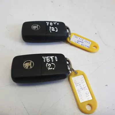 Skoda Yeti 09-17 KLUCZYK PILOT Scyzoryk 3T0837202L