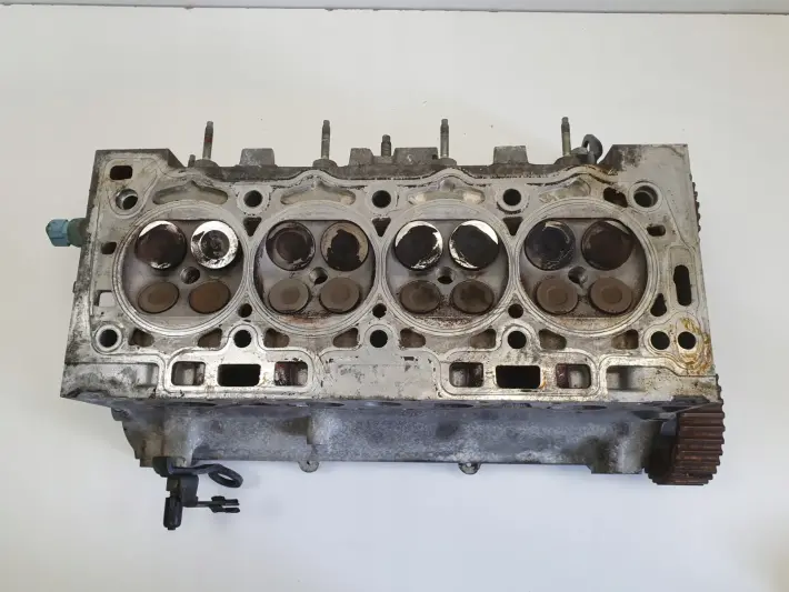 Peugeot 307 1.6 16V GŁOWICA CYLINDRÓW 9636076010