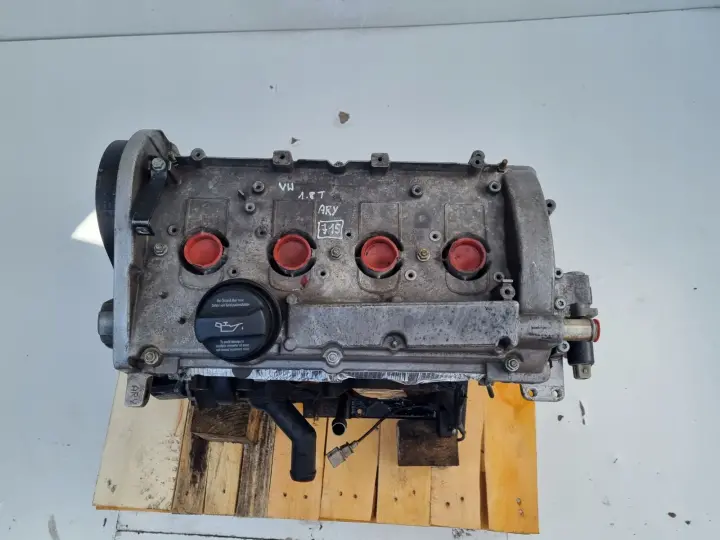 SILNIK BEZ OSPRZĘTU Audi TT 1.8 T TURBO 180KM ładna kompresja ARY