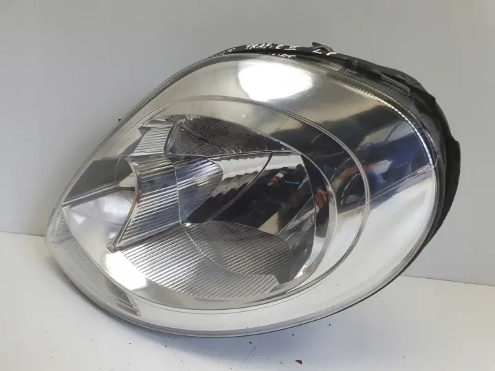 Renault Trafic II Opel Vivaro LIFT PRZEDNIA LAMPA LEWA lewy przód 93859829