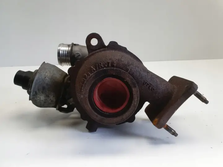 Volvo C30 S40 II V50 lift 2.0 D D3 TURBOSPRĘŻARKA 31312712