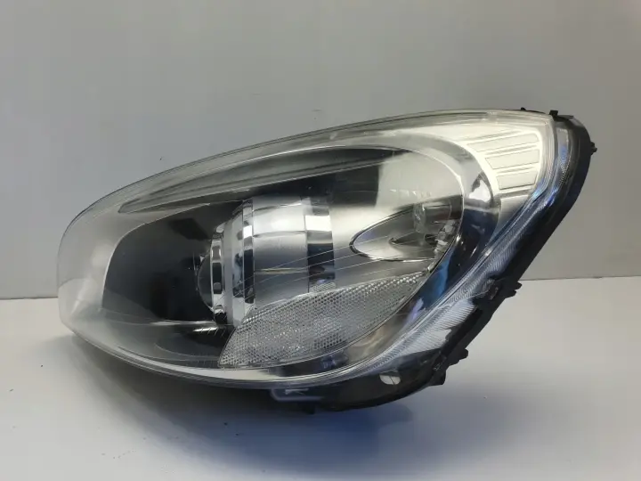 Volvo V60 S60 II 10-13r PRZEDNIA LAMPA LEWA lewy przód XENON 31299990