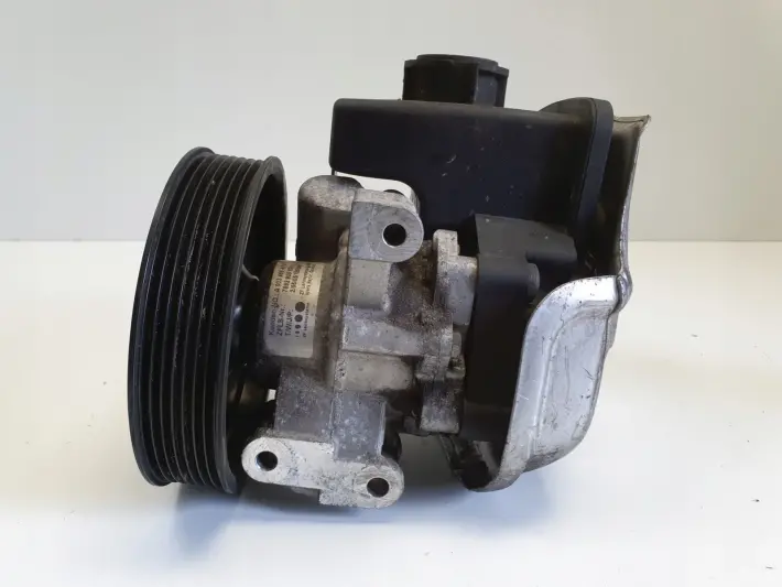 Mercedes W203 CLK W209 1.8 K POMPA WSPOMAGANIA A0034664101