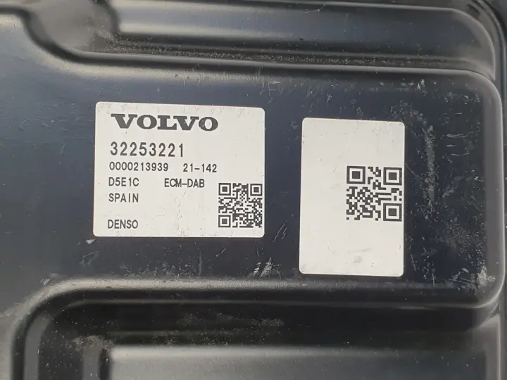 9fc358e8dc703bc942cdba0c2064eea4