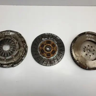 Hyundai Accent 1.5 CRDI KOMPLETNE SPRZĘGŁO komplet