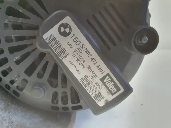 BMW E87 E90 E91 2.0 D ALTERNATOR valeo 7802471