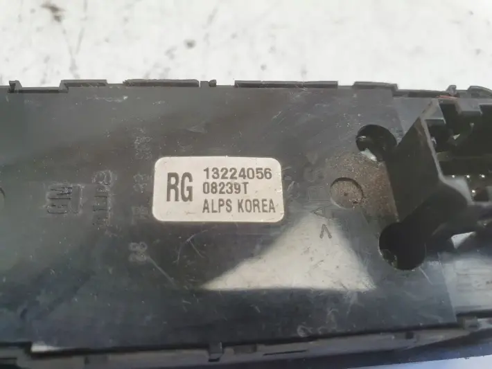 Opel Signum Vectra C PRZEŁĄCZNIK SZYB panel lusterek 13224056