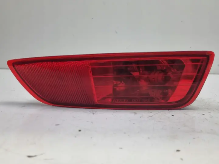 Volvo XC60 LAMPA PRZECIWMGIELNA ŚWIATŁO PRZECIWMGIELNE 89075245