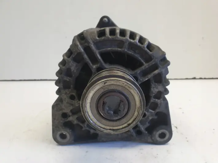 Renault Clio III 1.5 DCI ALTERNATOR 0124425071 oryginał