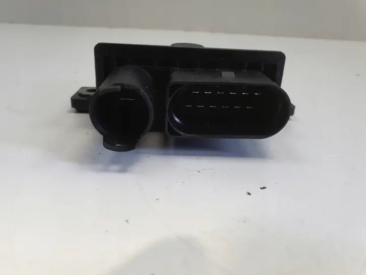 BMW E46 2.0 D PRZEKAŹNIK ŚWIEC ŻAROWYCH 7786821