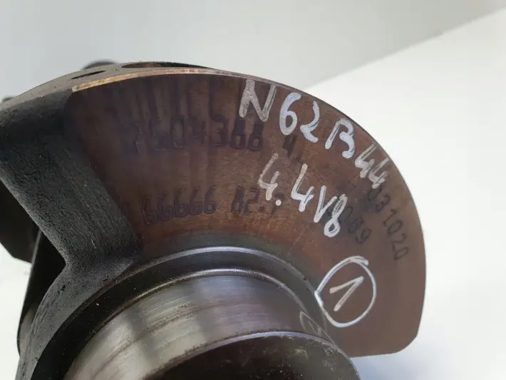 BMW X5 E60 E61 E65 4.4 V8 N62B44 WAŁ KORBOWY 7504389