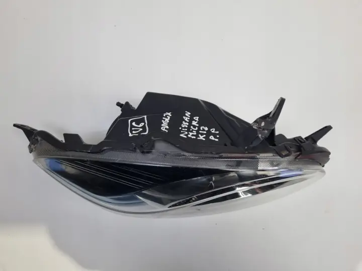 Nissan Micra K12 03-10r PRZEDNIA LAMPA PRAWA PRAWY PRZÓD 26060BG00B