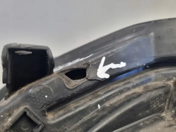 PEUGEOT 508 10-18r PRZEDNIA LAMPA PRAWA PRAWY PRZÓD 9678393280
