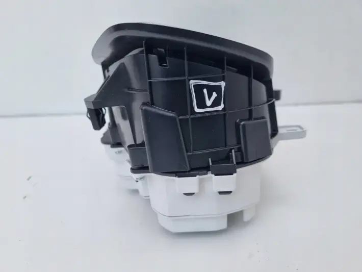 Volvo V40 II Diesel LICZNIK ZEGARY TFT Europa 31412271 36011271