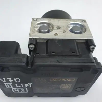 Volvo V70 III lift POMPA ABS Sterownik P31423347