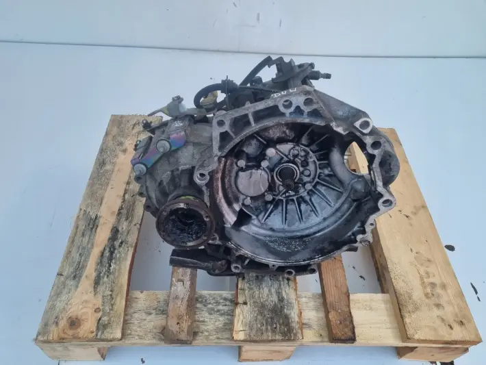 Audi A3 8L 1.6 16V SKRZYNIA BIEGÓW DUW manualna MANUAL