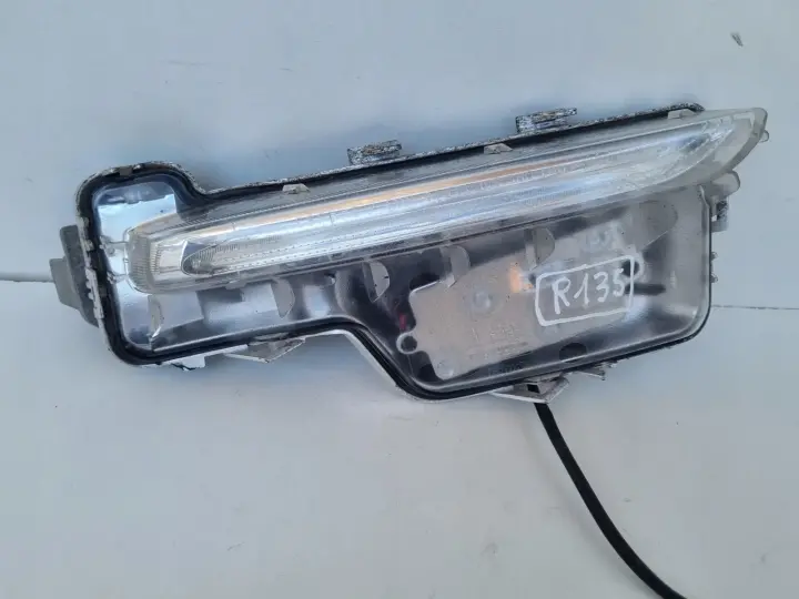 Volvo S60 II V60 LIFT PRZEDNI HALOGEN LEWY PRZÓD kierowcy LED DRL 31353289