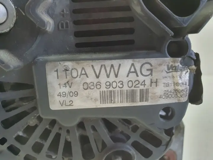 VW Golf IV 1.4 16V ALTERNATOR valeo 036903024H 110A