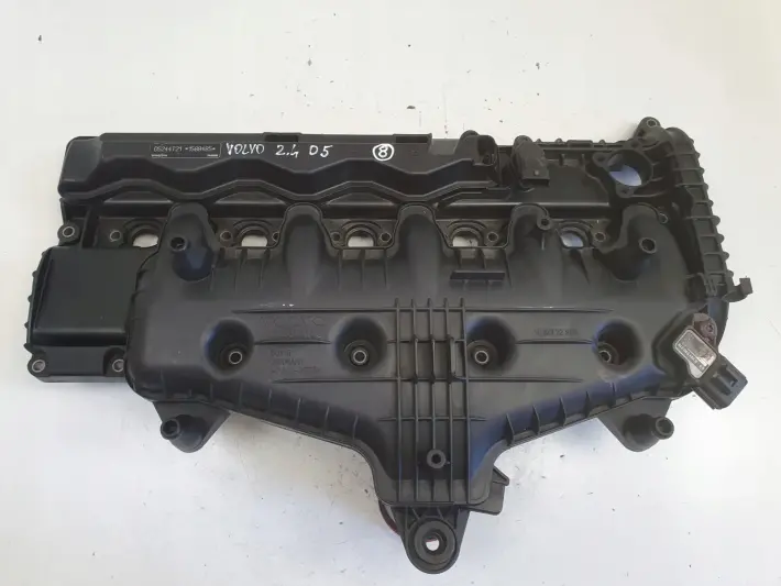 Volvo XC60 I 2.4 D5 POKRYWA ZAWORÓW kolektor 31430316