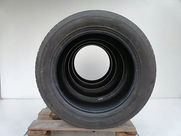 988f1ef67ef28c63a713cb85b228ab4f