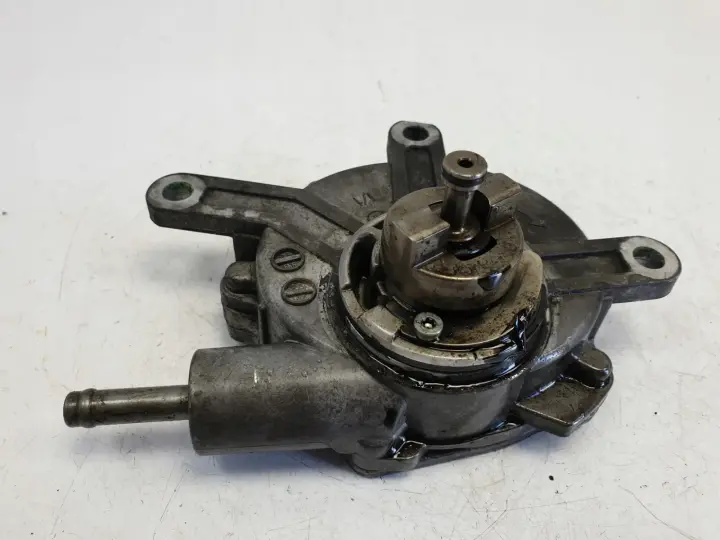 Lexus IS IS200 IS220 2.2 D-CAT POMPA VACUM wakum