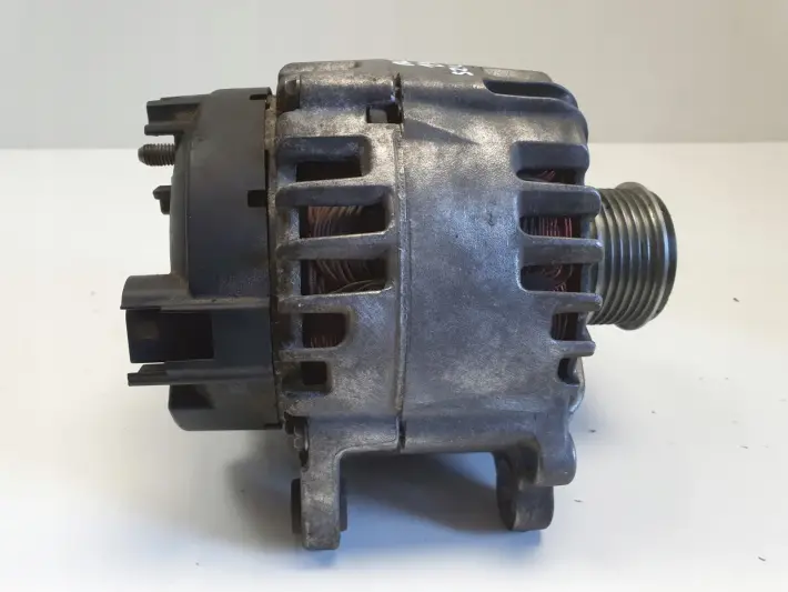 Seat Altea 1.9 TDI ALTERNATOR Valeo 06F903023C 140A