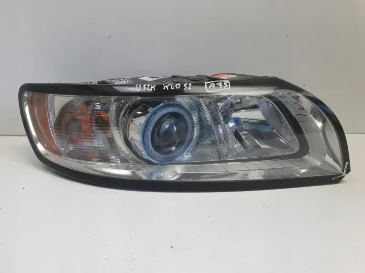 Volvo S40 II V50 LIFT XENON PRZEDNIA LAMPA PRAWA prawy przód 31265699