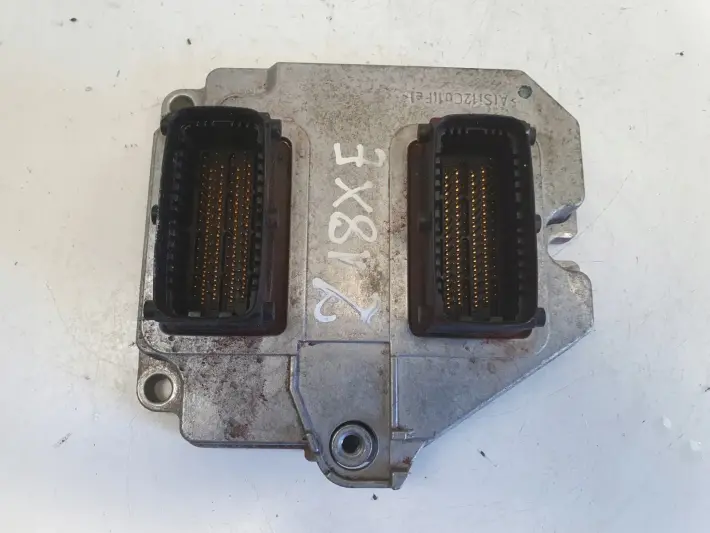 Opel Vectra C 1.8 16V STEROWNIK SILNIKA komputer 55354416
