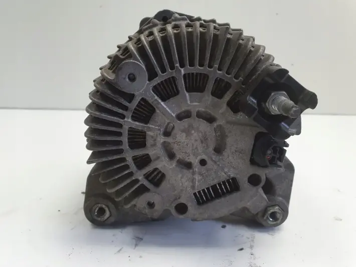 Renault Megane Scenic III 1.5 DCI ALTERNATOR 210A 8200960533