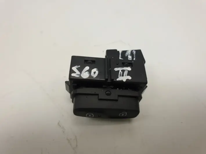 5b5d9191d7d65bbff231a41ea98df46d