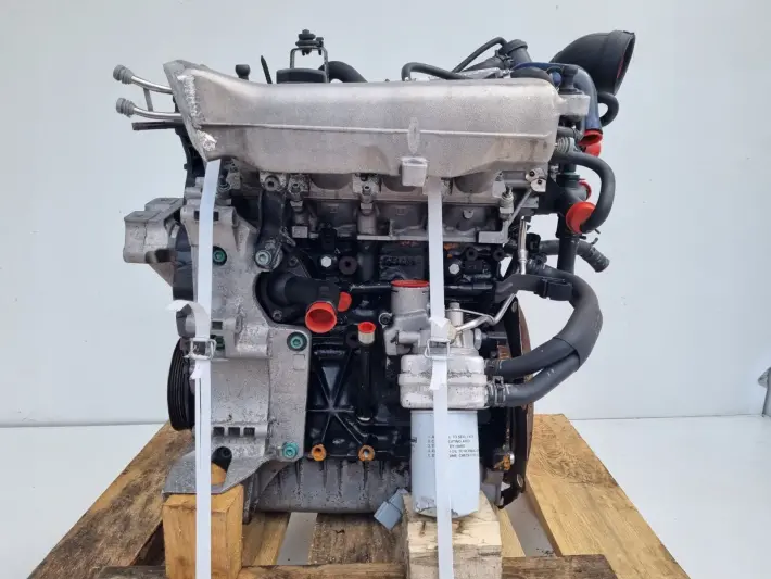 SILNIK KOMPLET VW New Beetle 1.8 T TURBO 150KM ładna kompresja AWU