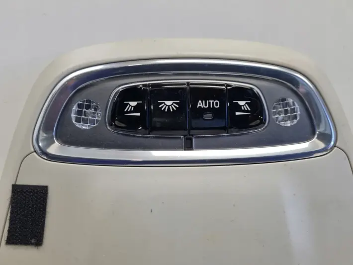 Volvo V90 II S90 II LAMPKA OŚWIETLENIA WNĘTRZA Kabiny 31443745