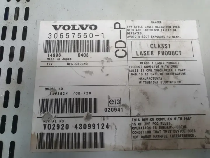 Volvo XC90 I RADIOODTWARZACZ Radio CD 30657550 306575501