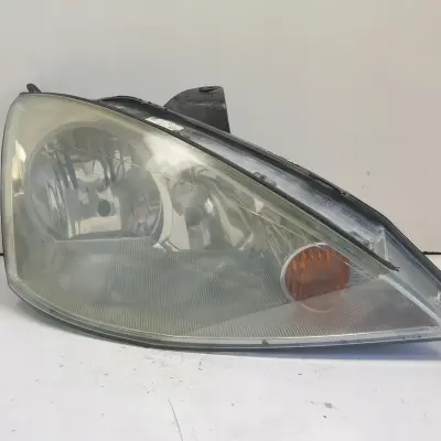 Ford Focus mk1 lift fl PRZEDNIA LAMPA PRAWA prawy przód pasażera EUROPA