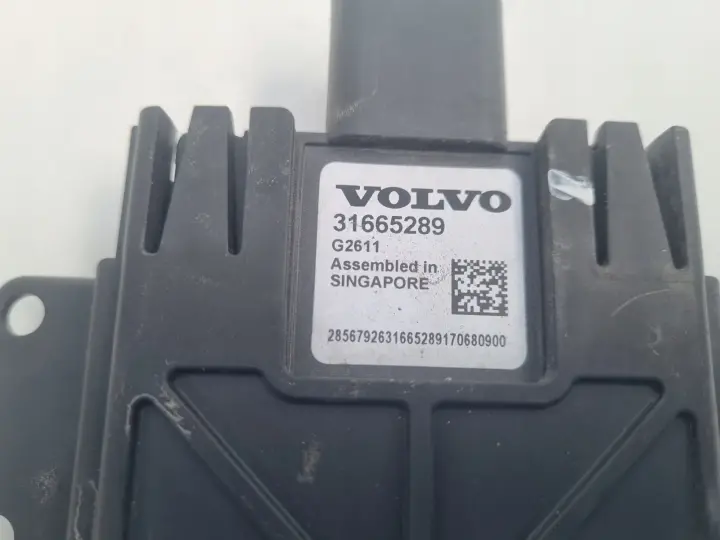 Volvo S60 II V60 lift CZUJNIK MARTWEGO POLA 31665289