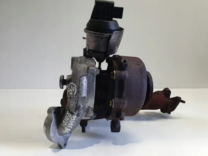 VW Passat B6 2.0 TDI TURBOSPRĘŻARKA turbo 03L253019J