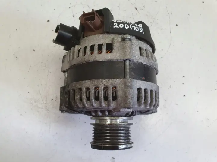 Volvo S40 II V50 2.0 D ALTERNATOR DENSO