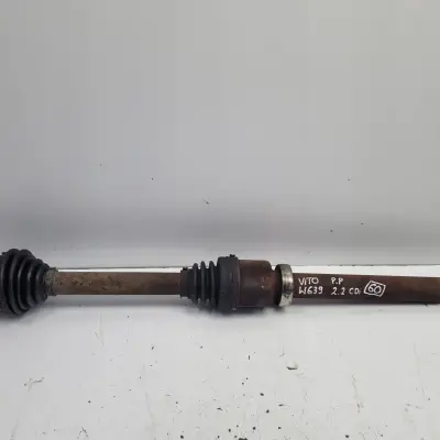 Mercedes Vito W639 2.2 CDI PRAWA PRZEDNIA PÓŁOŚ półośka prawy przód