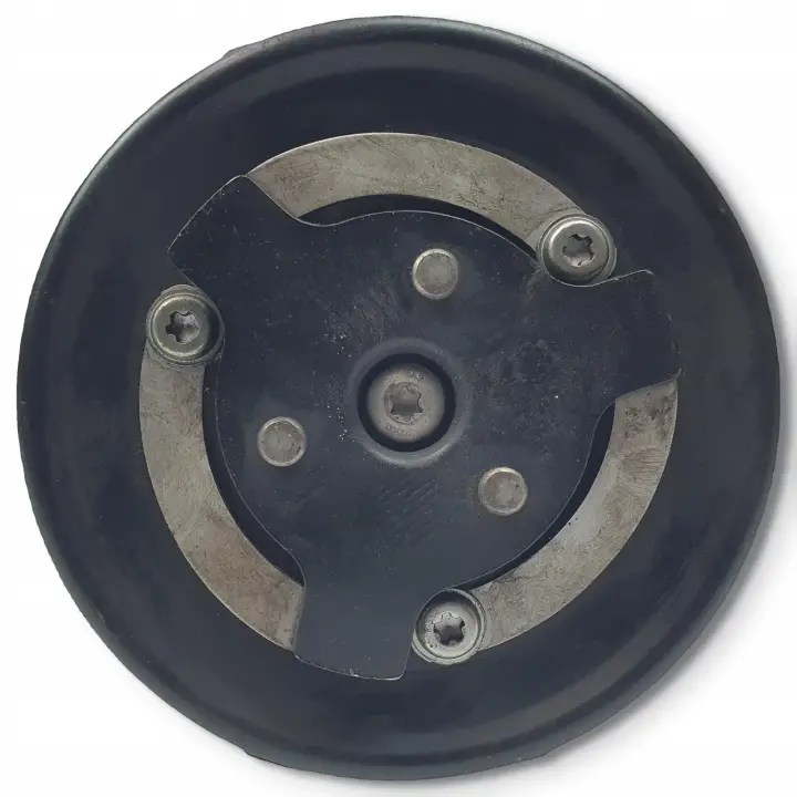 e412b12f93be0939d0ac1d0cf9276805