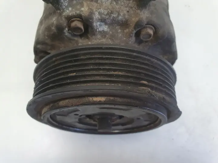 97f190888b55379cddd7661e78ae8ea2
