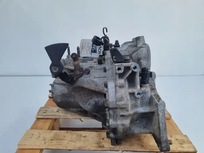 Hyundai Tucson I 2.0 16V SKRZYNIA BIEGÓW manualna L7J 4X4