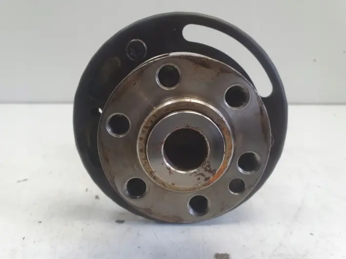 Nissan Juke 1.6 16V WAŁ KORBOWY 1KA0H