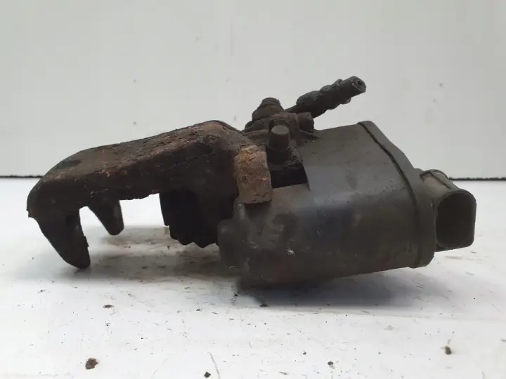 Volvo S60 II S80 II V60 V70 III XC70 II TYLNY ZACISK HAMULCOWY prawy tył