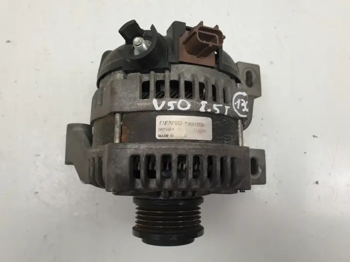 Volvo S40 II V50 2.5 T turbo ALTERNATOR DENSO