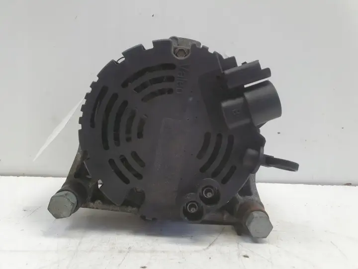 Peugeot 307 2.0 16V ALTERNATOR VALEO