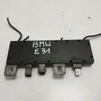 BMW E31 840 850 i WZMACNIACZ ANTENY 8354311